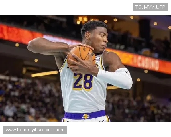 湖人新赛季阵容大调整詹姆斯率队冲击总冠军梦